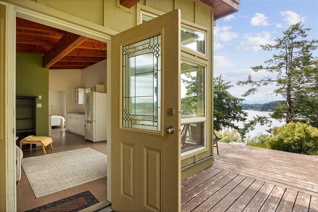 Fourth View of 781 Cliff Rd, Quadra Island, BC, V0P 1N0