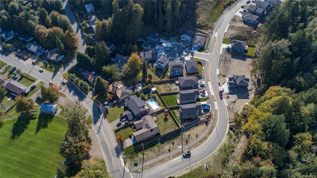 Fifth View of 6 Colonia Dr, Holland Creek Estates, Ladysmith, BC, V9G 0B8