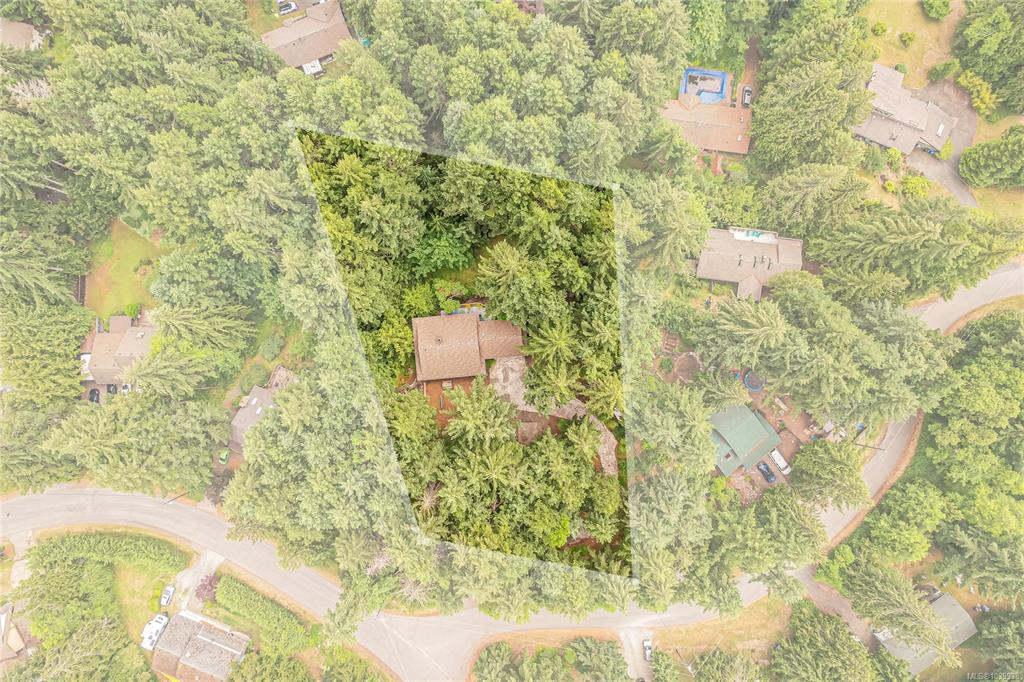 MLS® listing #31531905 for sale located at 2330 Damascus Rd