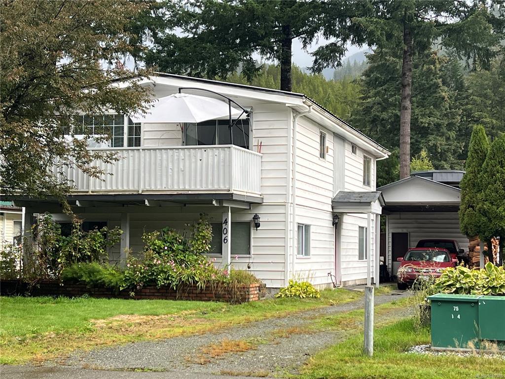 Main View of 406 Matchlee Dr, Gold River, BC, V0R 1G0