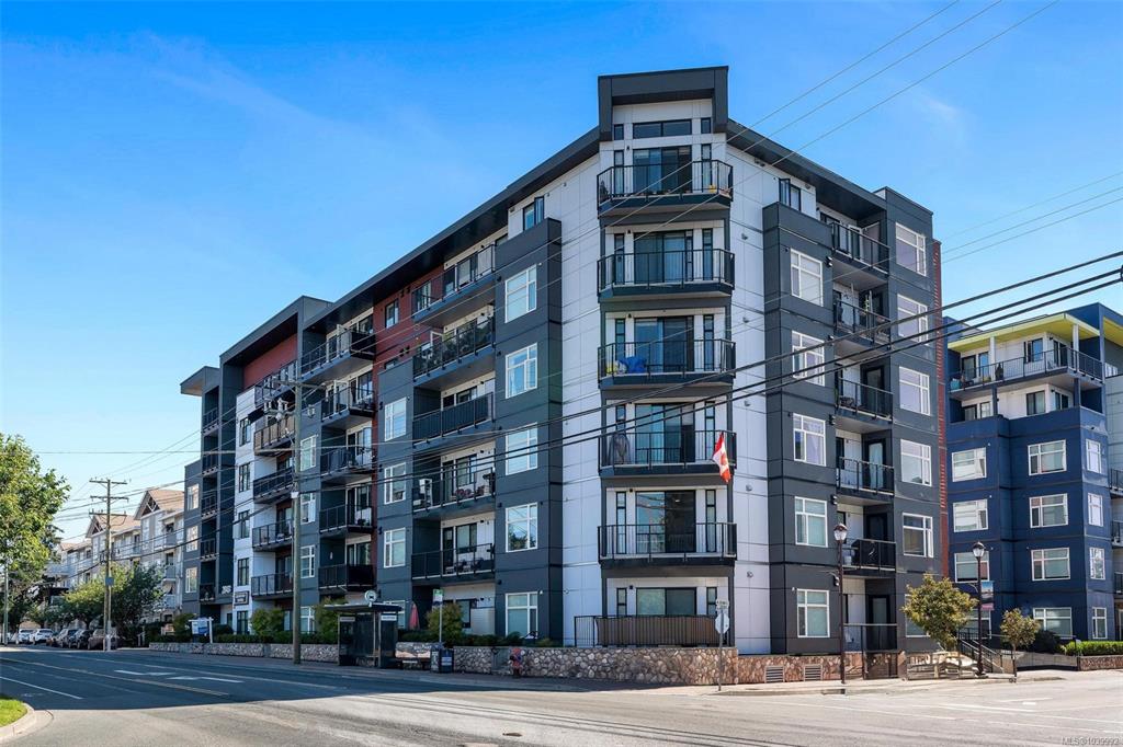 2843 Jacklin Rd, 1039992, BC,