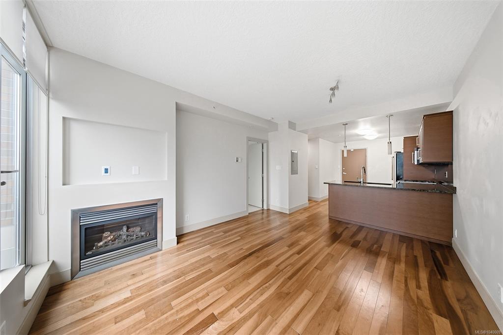Third View of 737 Humboldt St, Victoria, BC, V8W 1B1