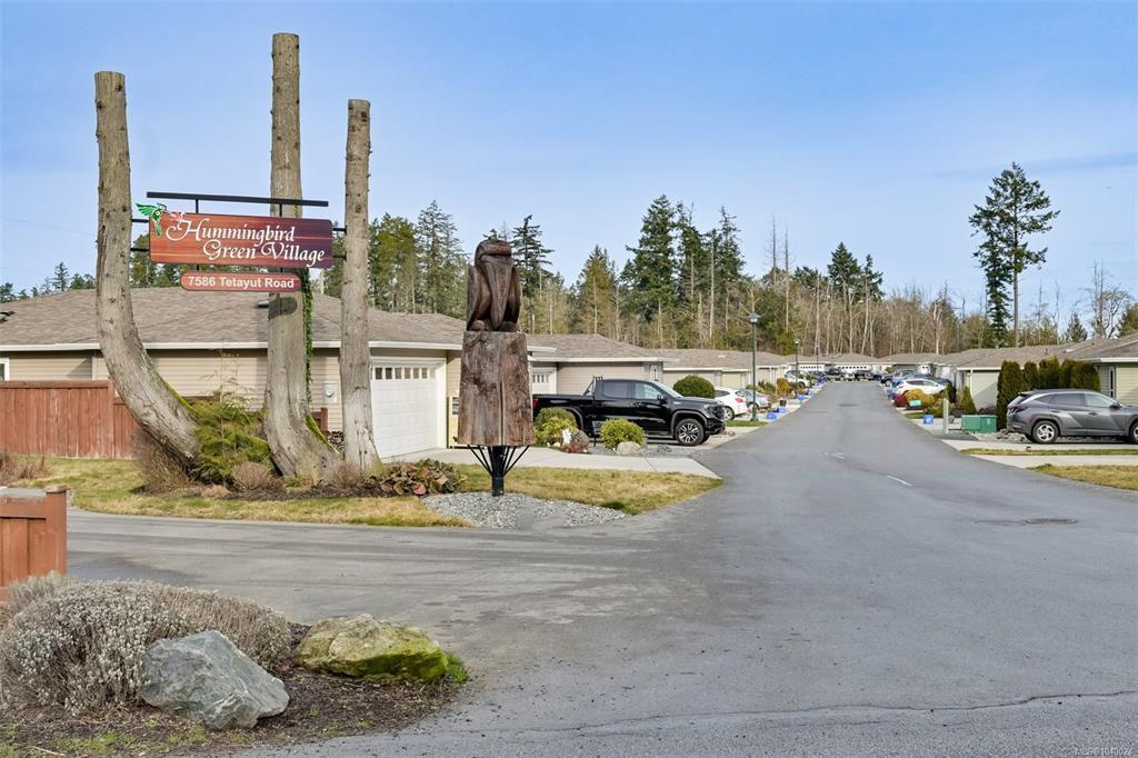 Third View of 7586 Tetayut Rd, Hummingbird Green Village, Central Saanich, BC, V8M 0B4