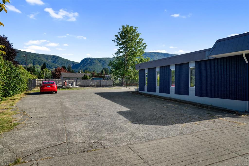 Fourth View of 74 South Shore Rd, Lake Cowichan, BC, V0R 2G0