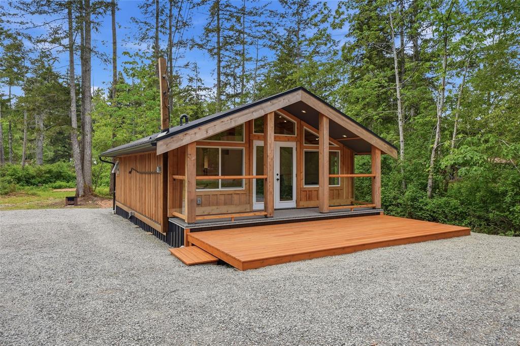 675 Little Blvd, 1040056, BC,