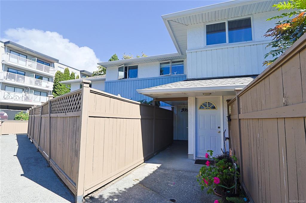 Third View of 724 Sea Terr, Sea Terrace, Victoria, BC, V9A 3R6