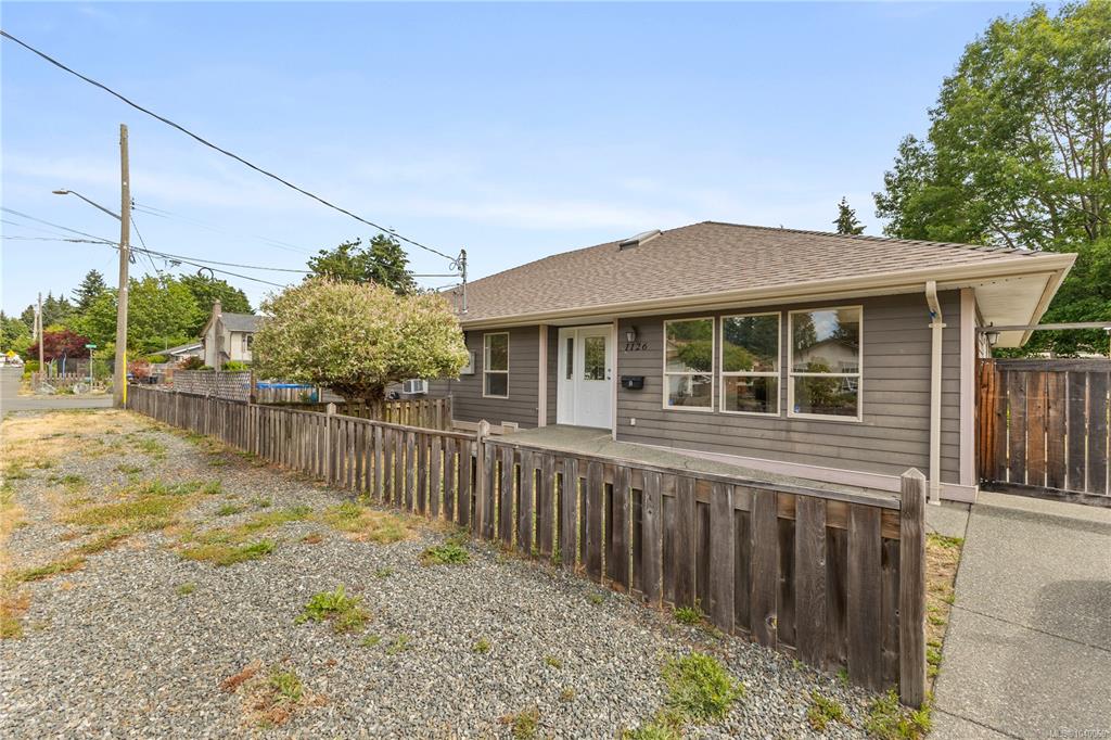 Third View of 1126 18th St, Courtenay, BC, V9N 7J8