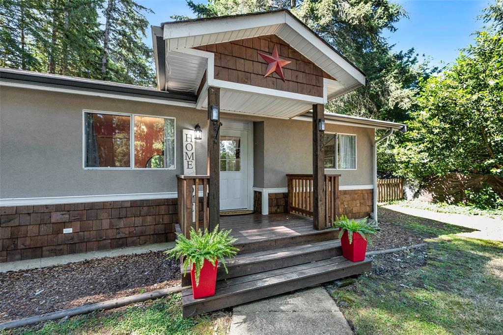 Second View of 1290 Mckenzie Dr, Duncan, BC, V9L 5R9