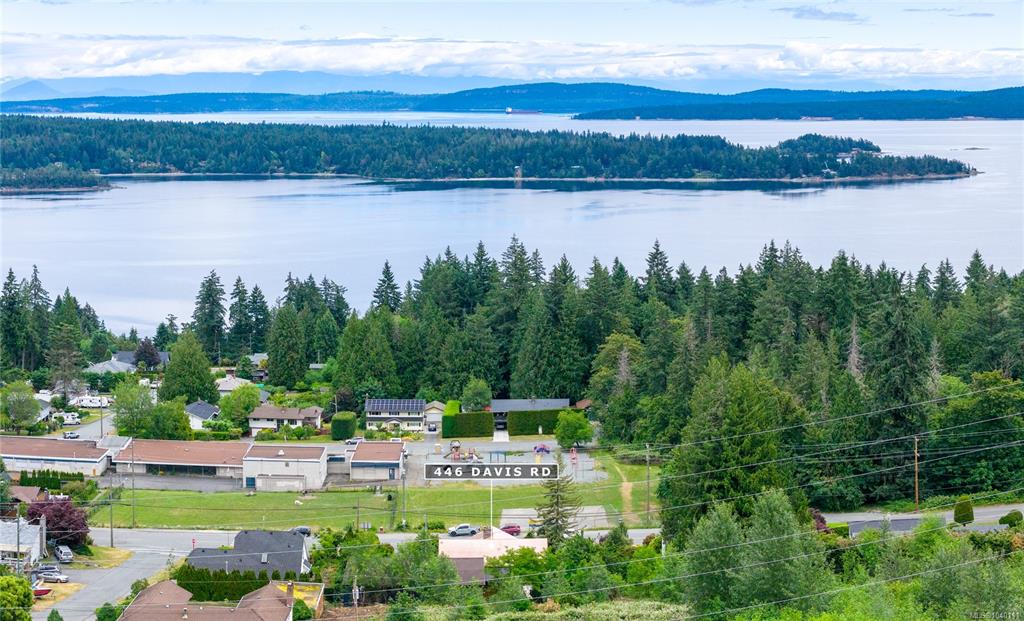 Third View of 446 Davis Rd, Ladysmith, BC, V9G 1V5