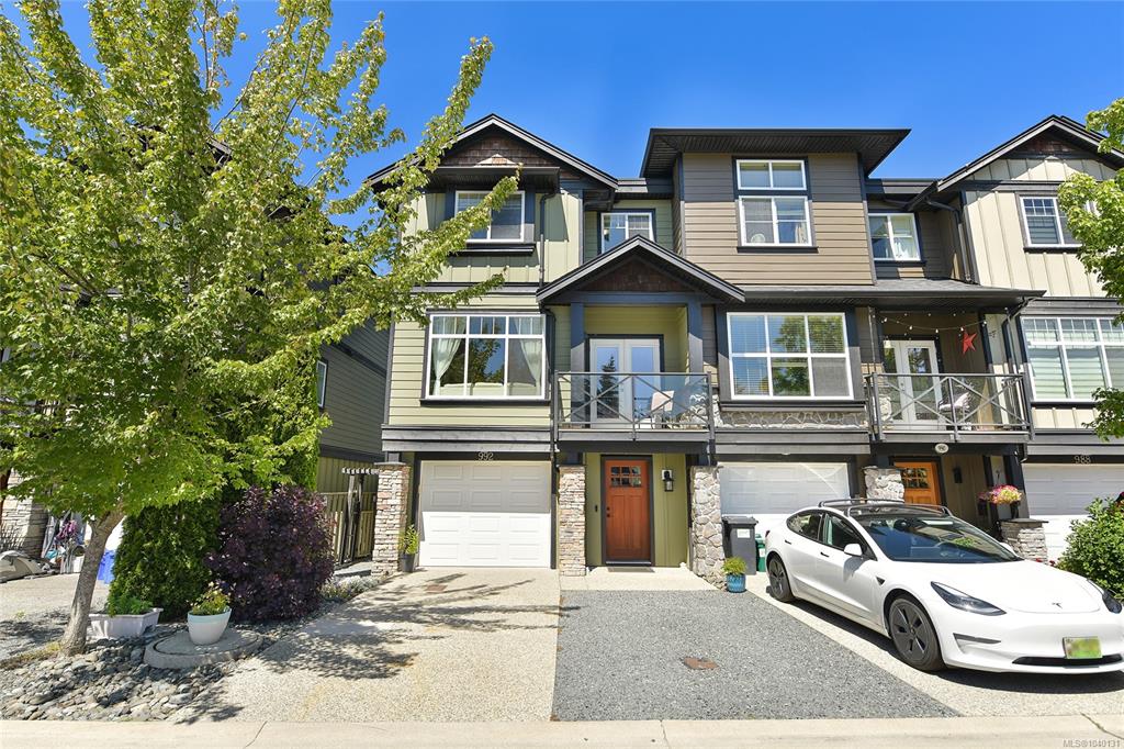 992 Firehall Creek Rd, 1040131, BC,