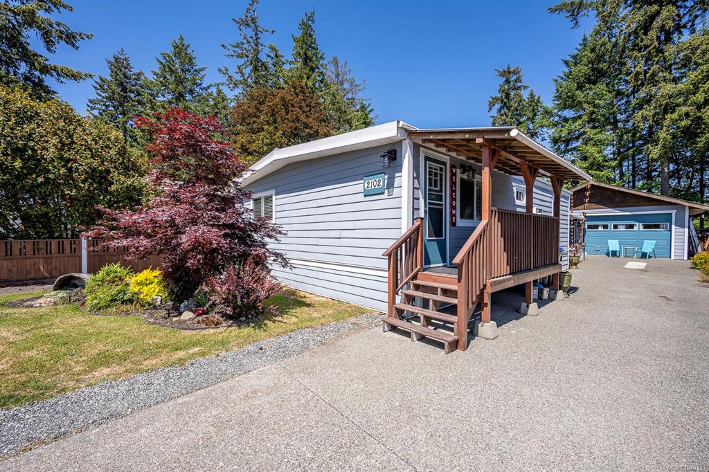 Third View of 2102 Stadacona Dr, Comox, BC, V9M 3P7