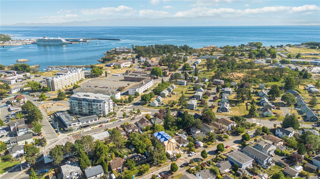Fifth View of 525 Paradise St, Driftline, Esquimalt, BC, V9A 5E3