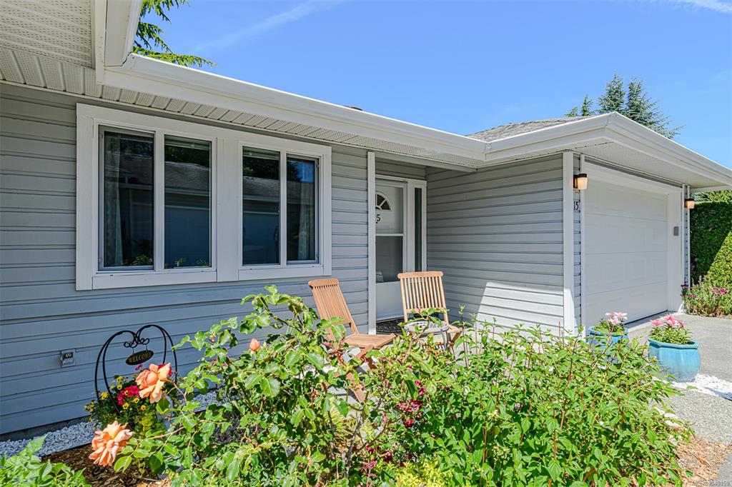 Second View of 3966 Cedar Hill Cross Rd, Chelsea Village, Saanich, BC, V8P 4R5