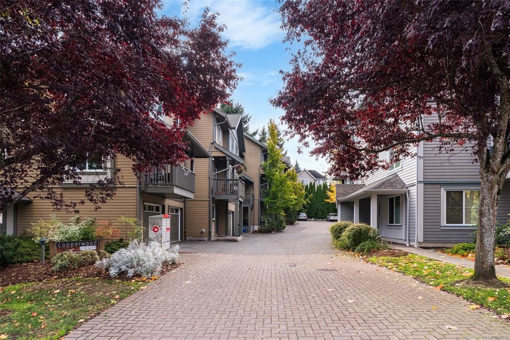 1405 Mallek Cres, 1040155, BC,
