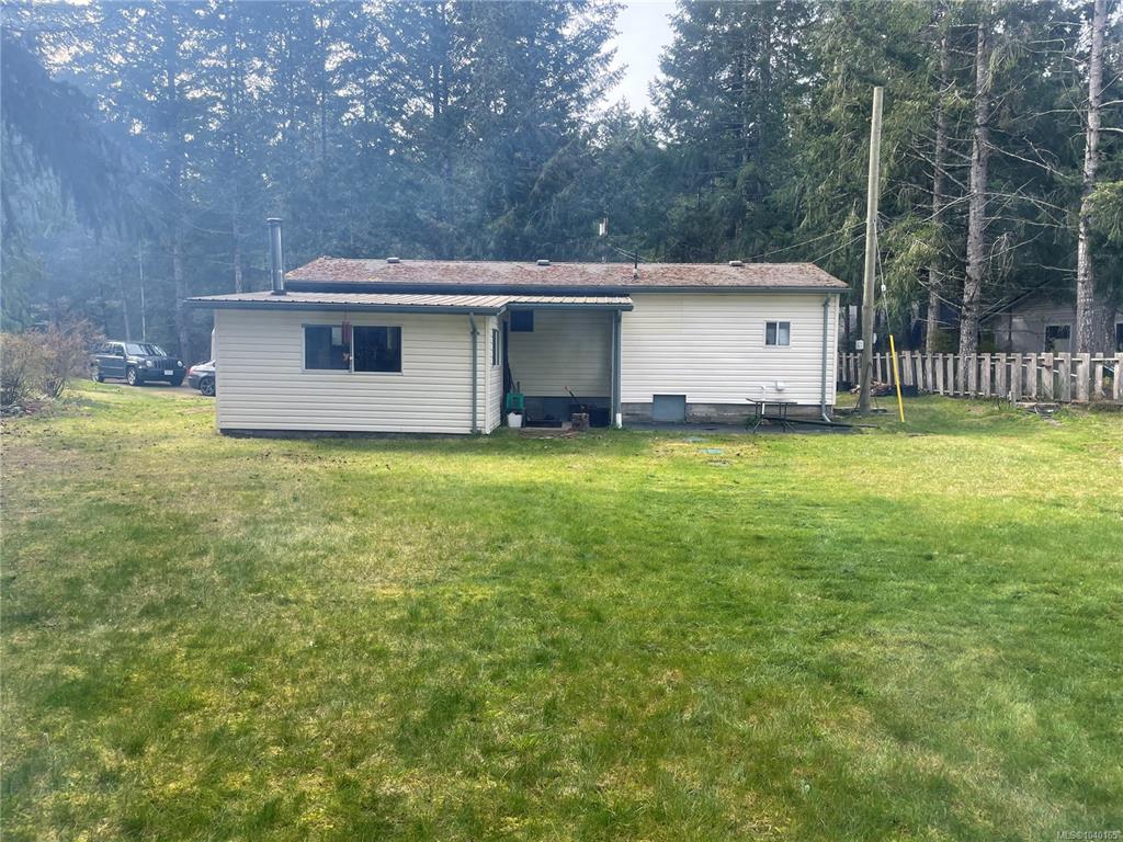 Third View of 247 Huson Rd, Qualicum Beach, BC, V9K 2A2