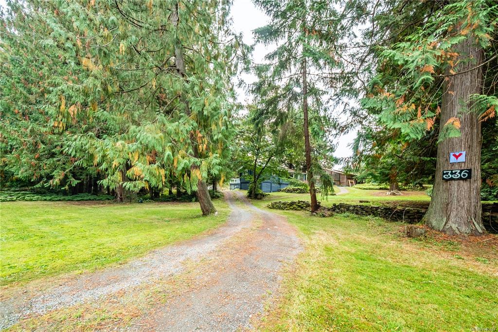 Fourth View of 336 Hemlock Ave, Gabriola Island, BC, V0R 1X1