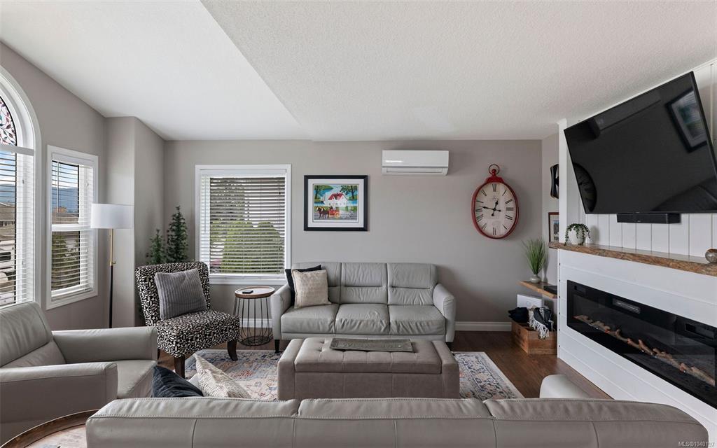 Fifth View of 5926 St Anns Dr, Duncan, BC, V9L 5M4