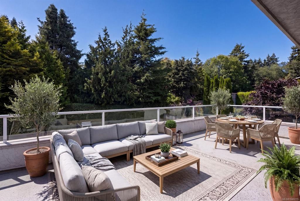 Fifth View of 2980 Sea View Rd, Saanich, BC, V8N 1L1
