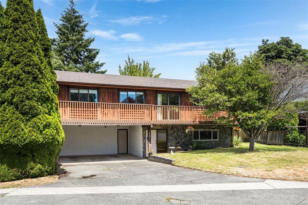 Second View of 1655 Hybury Pl, Saanich, BC, V8N 5L3
