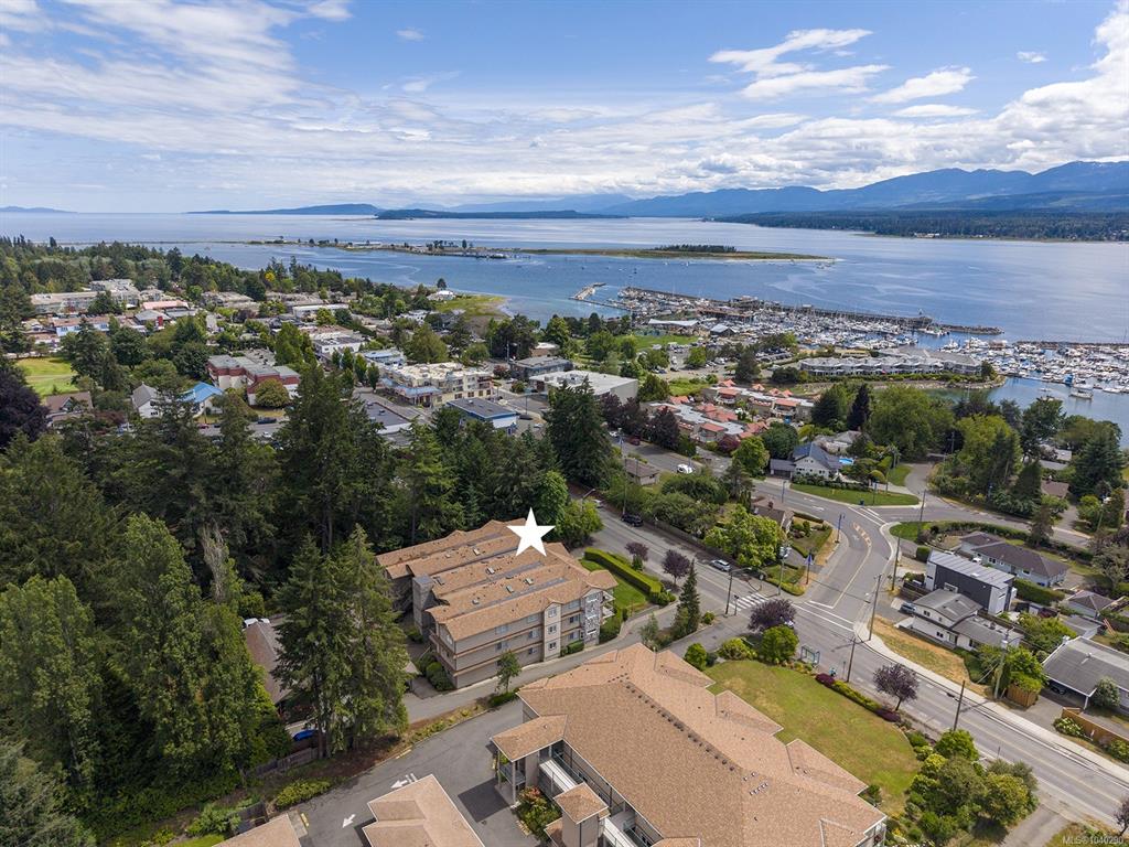 1860 Comox Ave, 1040290, BC,