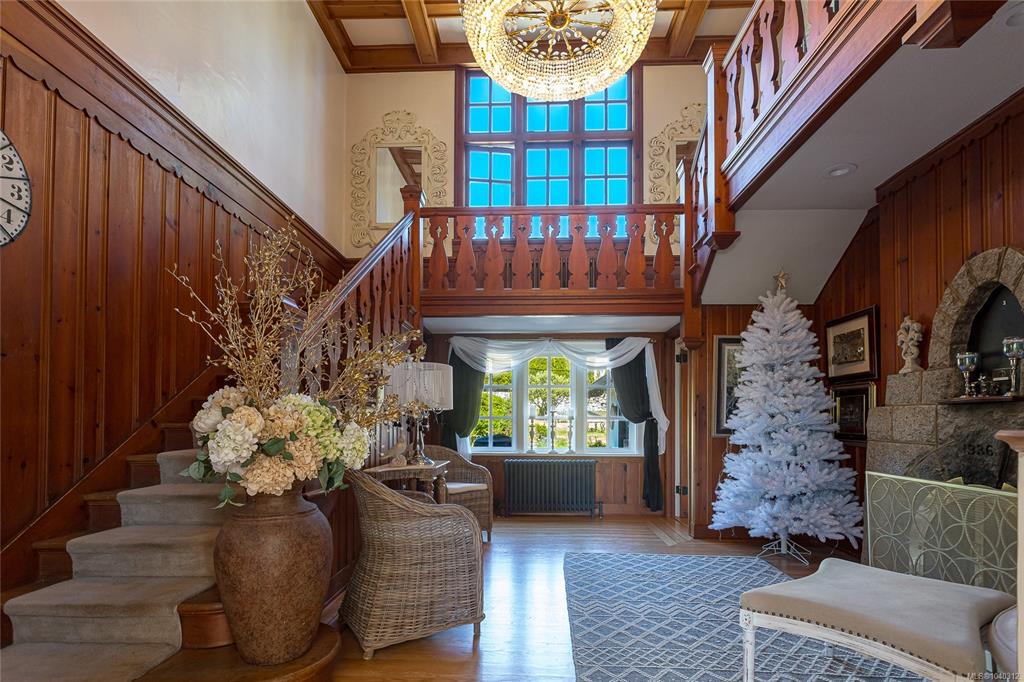 250 King George Terr, 1040312, BC,