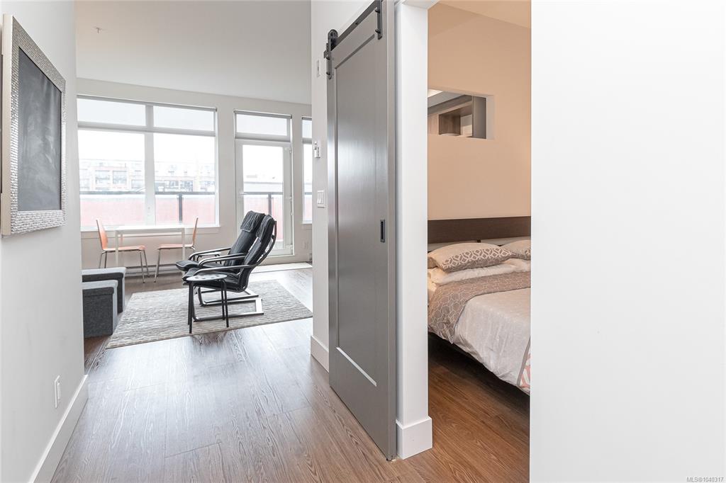 Third View of 515 Chatham St, Ironworks, Victoria, BC, V8T 0C8