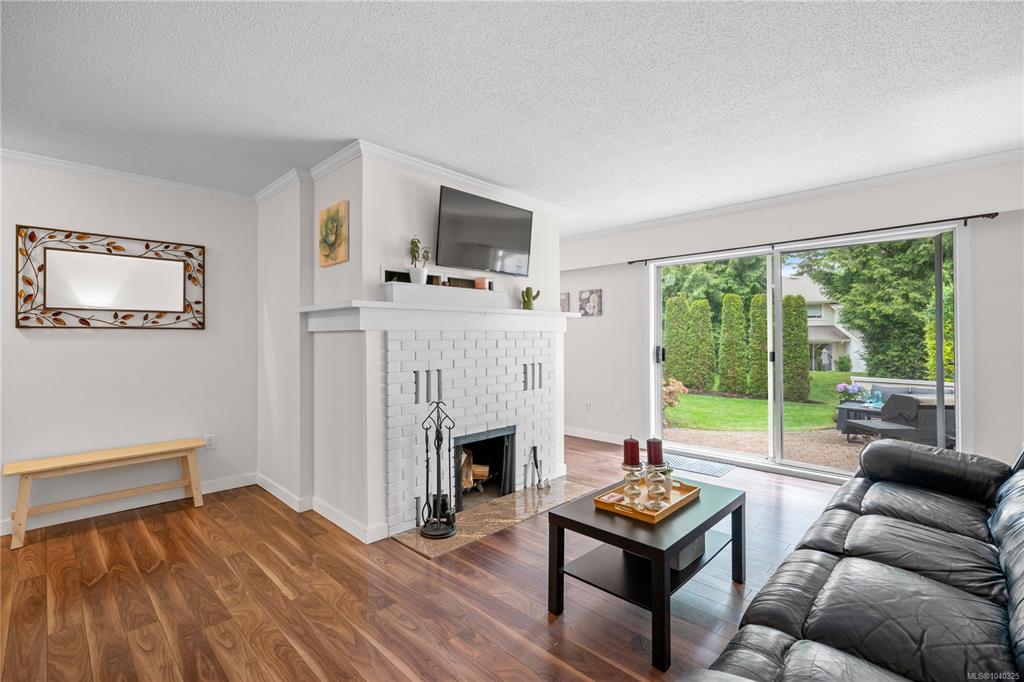 Fifth View of 1287 Verdier Ave, Central Saanich, BC, V8M 1H1