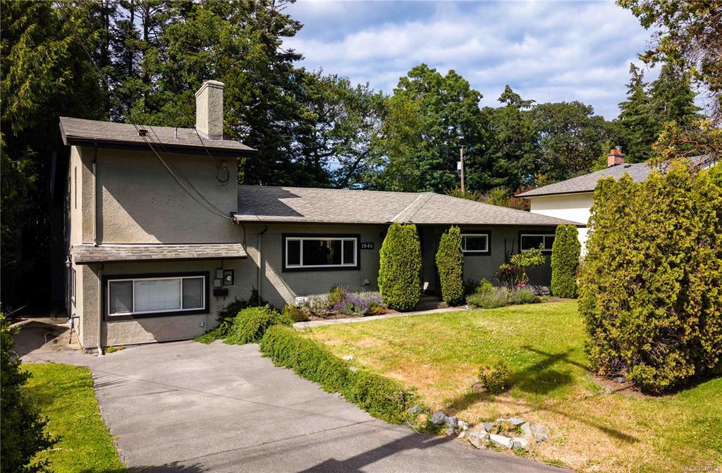 1846 Fairburn Dr, 1040333, BC,