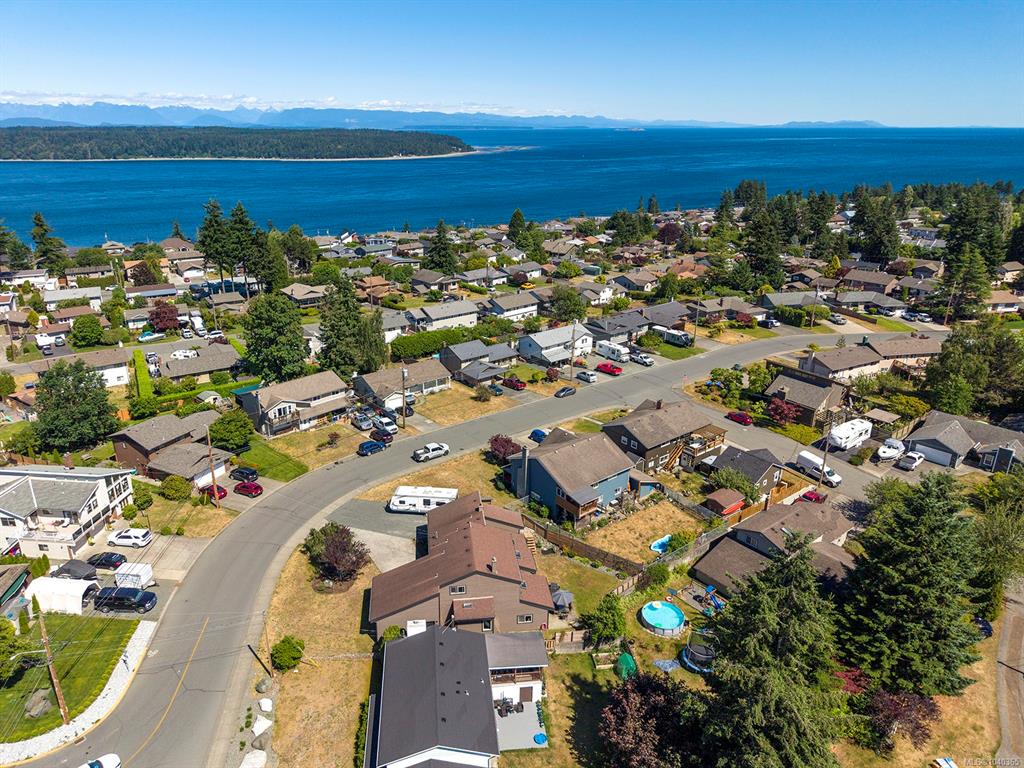 Third View of 508 South Birch St, Campbell River, BC, V9W 6A8
