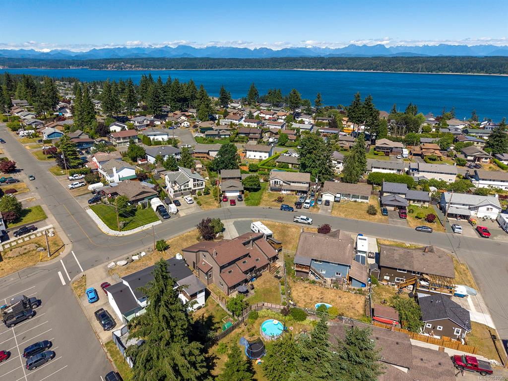 Fourth View of 508 South Birch St, Campbell River, BC, V9W 6A8