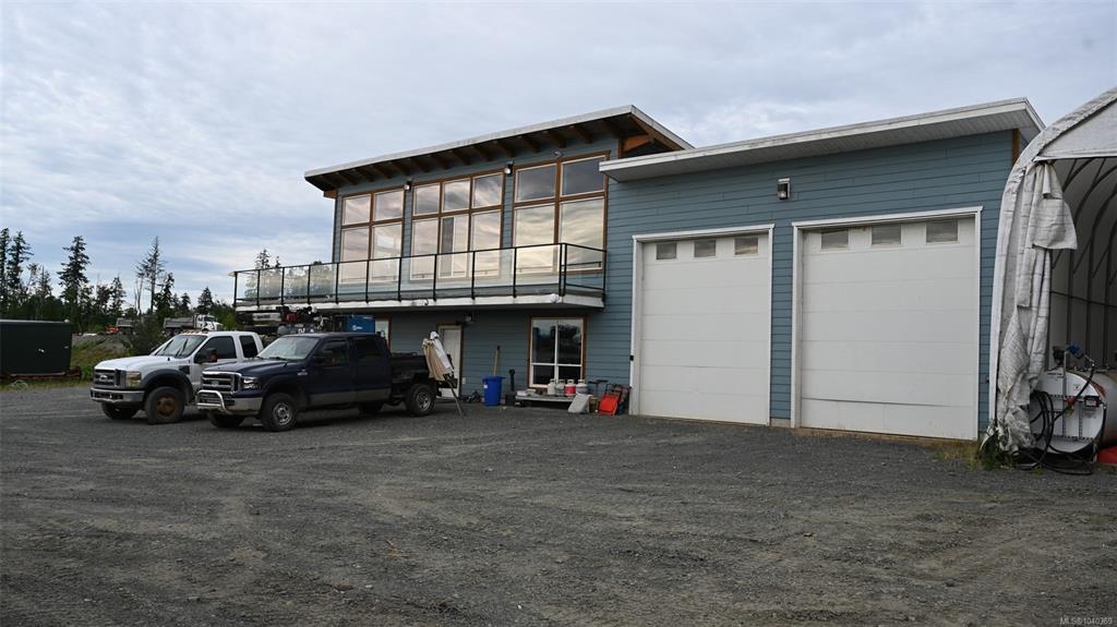 MLS® listing #31565420 for sale located at 4020 Midport Rd
