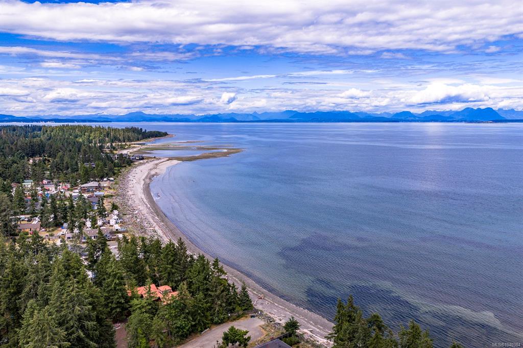 Fourth View of 8859 Henderson Ave, Black Creek, BC, V9J 1A6