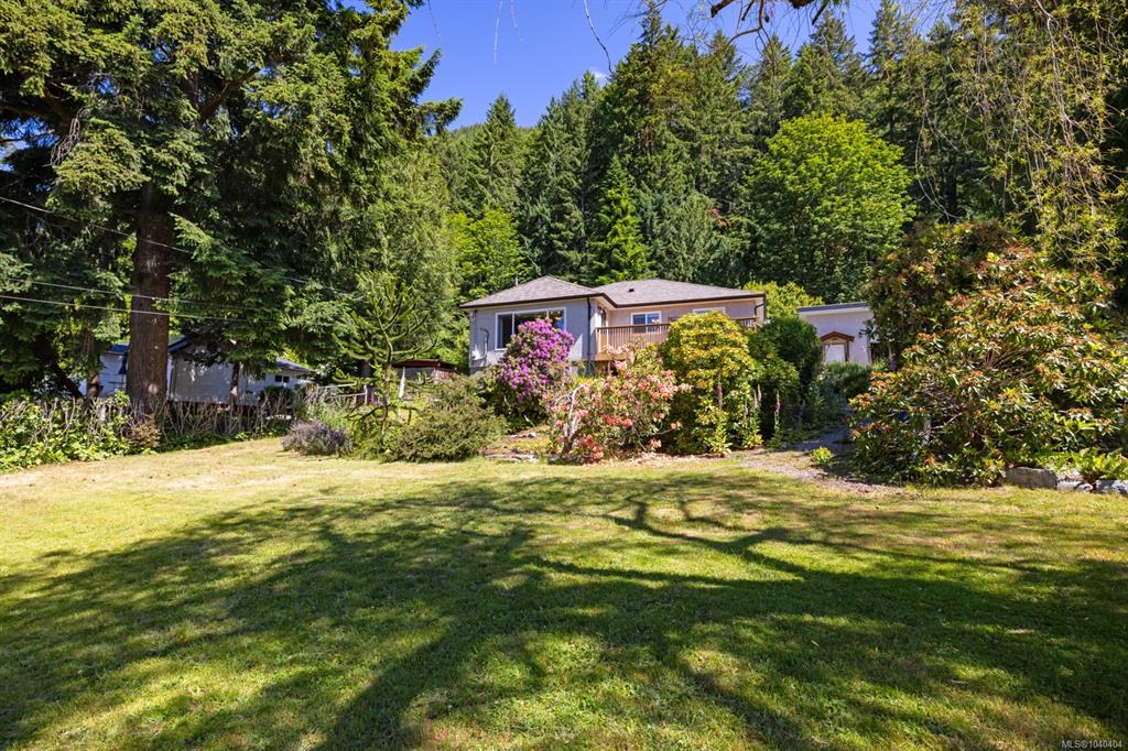 10093 Youbou Rd, 1040404, BC,