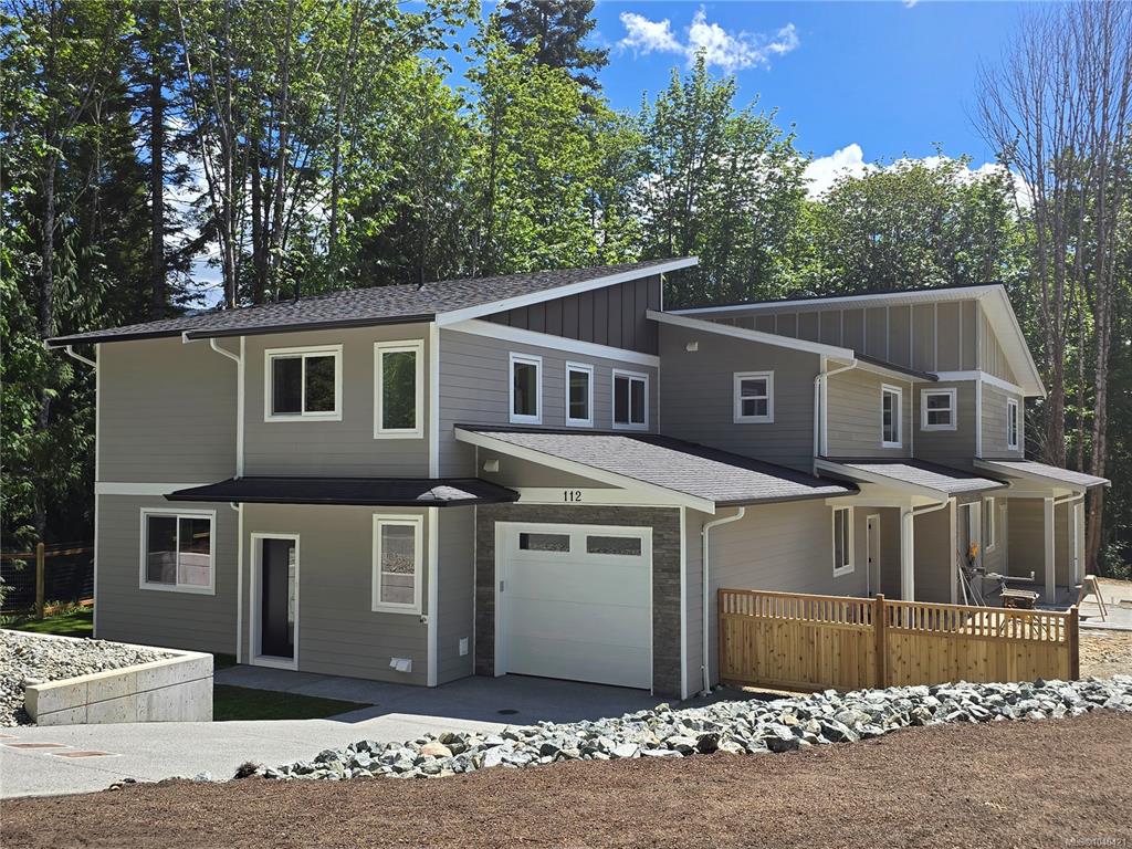 Second View of 112 Elk Rd, Lake Cowichan, BC, V0R 2G0