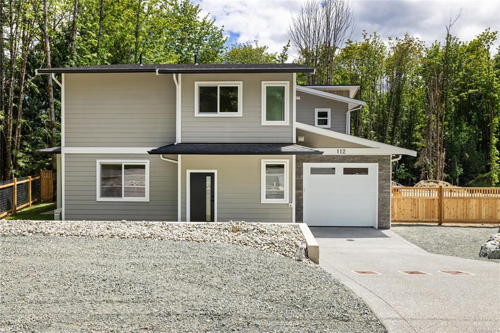Fifth View of 112 Elk Rd, Lake Cowichan, BC, V0R 2G0