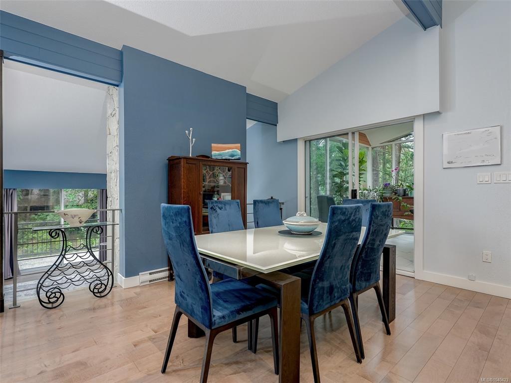 Fifth View of 4482 Emily Carr Dr, Saanich, BC, V8X 2N6