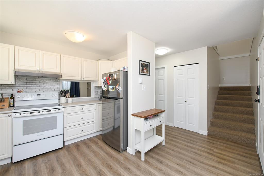 Fifth View of 1515 Osprey Pl, Courtenay, BC, V9N 7Y1