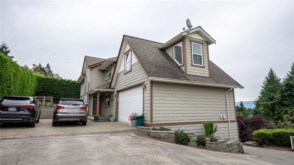 1142 Kathleen Dr, 1040442, BC,