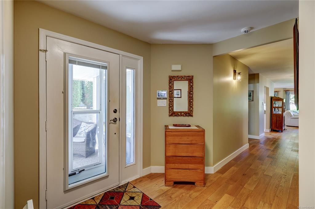 Fourth View of 330 Dogwood St, SHORELINE, Parksville, BC, V9P 1P7
