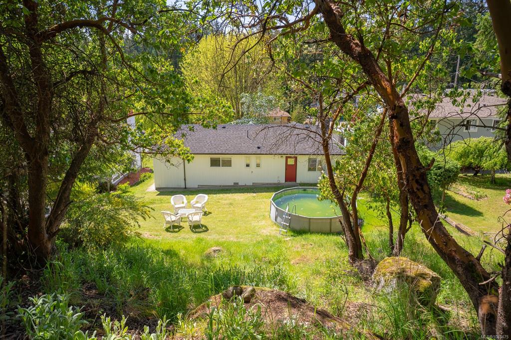 Third View of 3716 Howden Dr, Nanaimo, BC, V9T 3V9