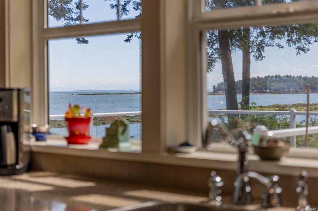 Fifth View of 433 East Point Rd, Saturna Island, BC, V0N 2Y0