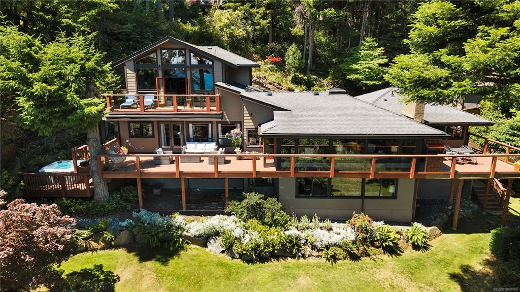 1370 Ivor Rd, 1040489, BC,