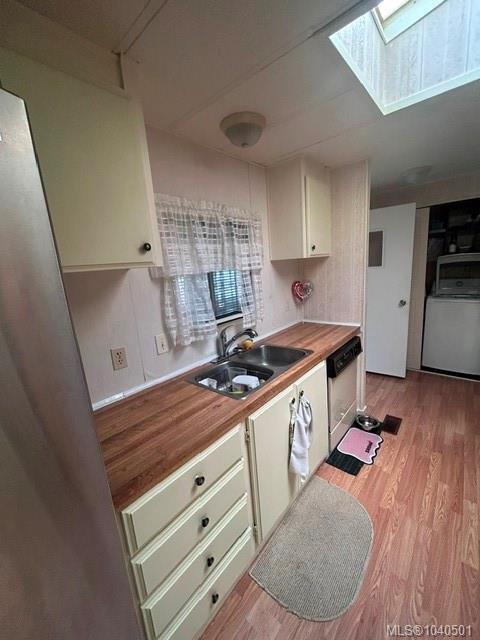 Fifth View of 3497 Gibbins Rd, Duncan, BC, V9L 6C9