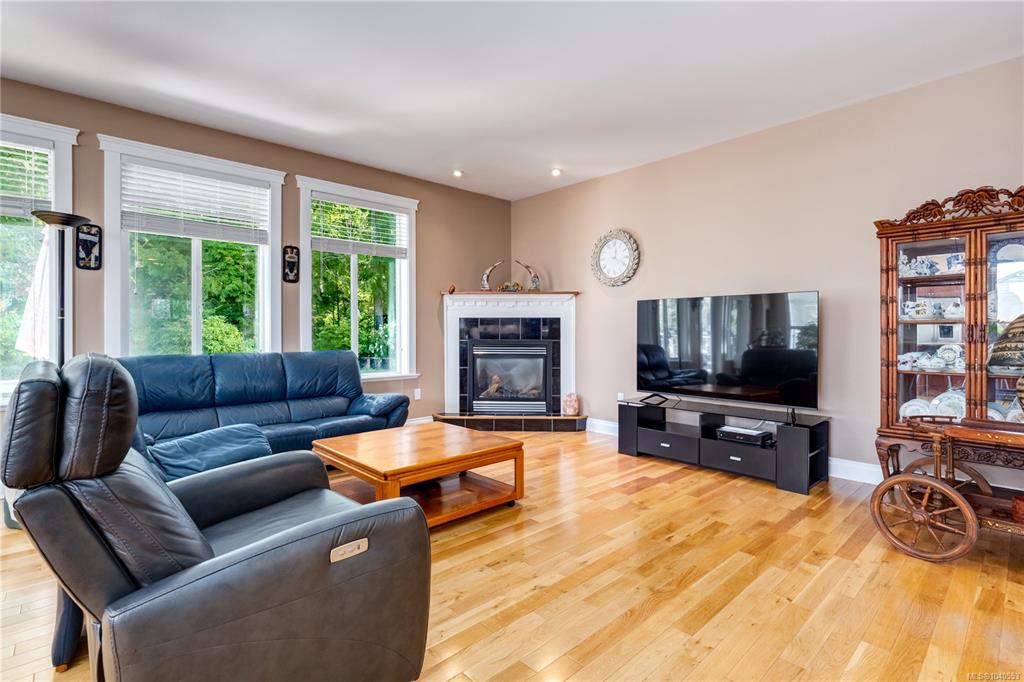 Fourth View of 2513 Glendoik Way, Mill Springs Village, Mill Bay, BC, V8H 1H4