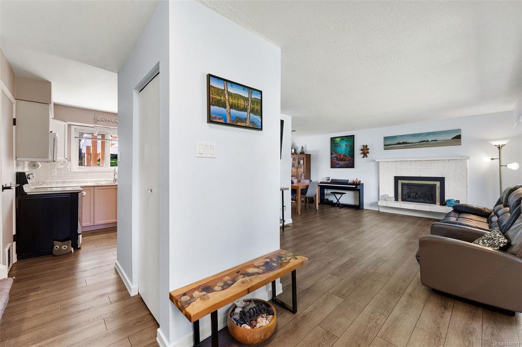 Fourth View of 1931 Cinnabar Dr, Nanaimo, BC, V9X 1C3