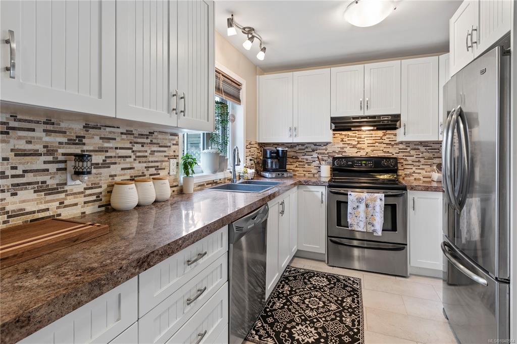 Fourth View of 5926 Broadway Rd, Nanaimo, BC, V9V 1E5