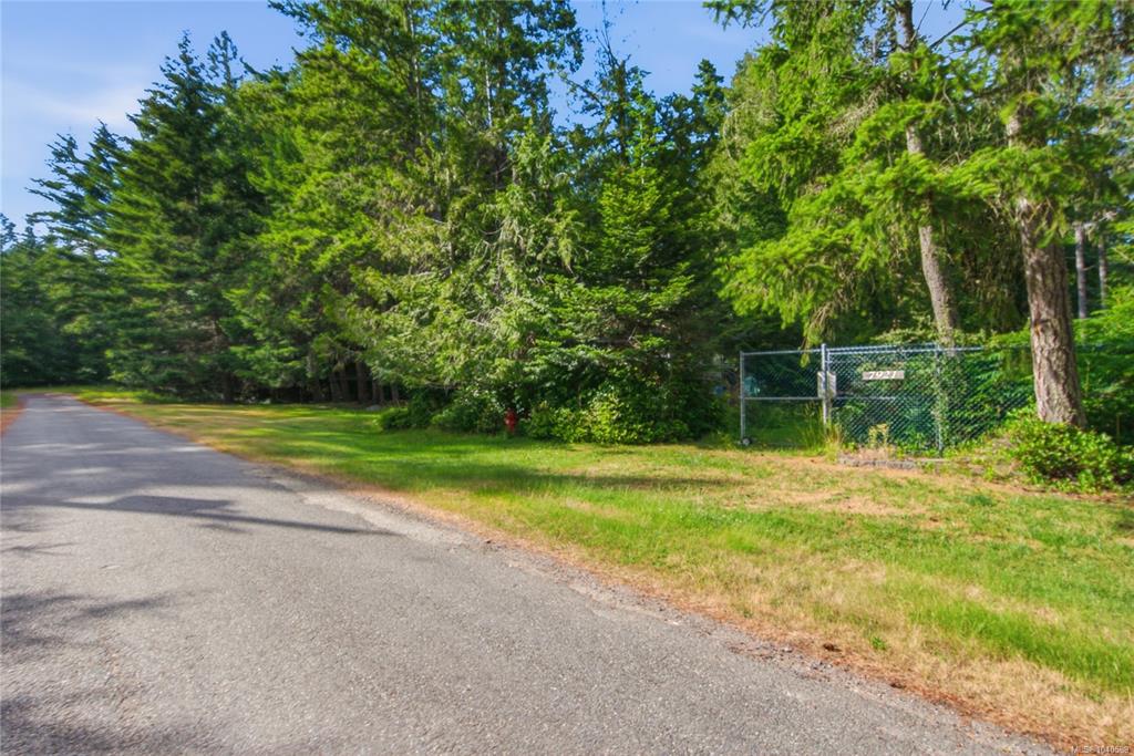 Second View of 7921 Swanson View Dr, Pender Island, BC, V0N 2M2