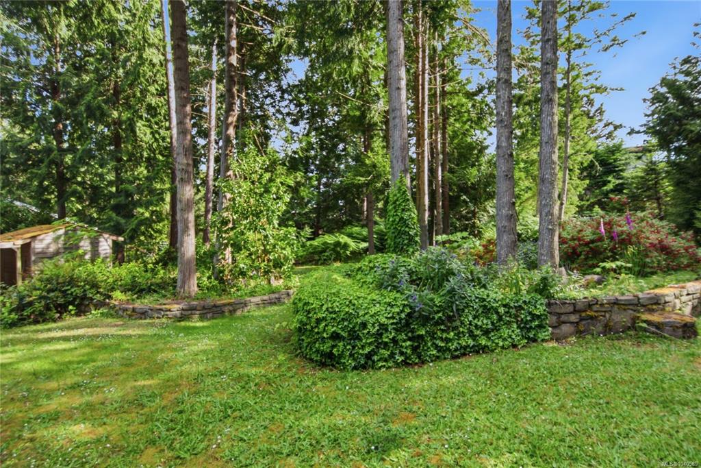 Third View of 7921 Swanson View Dr, Pender Island, BC, V0N 2M2