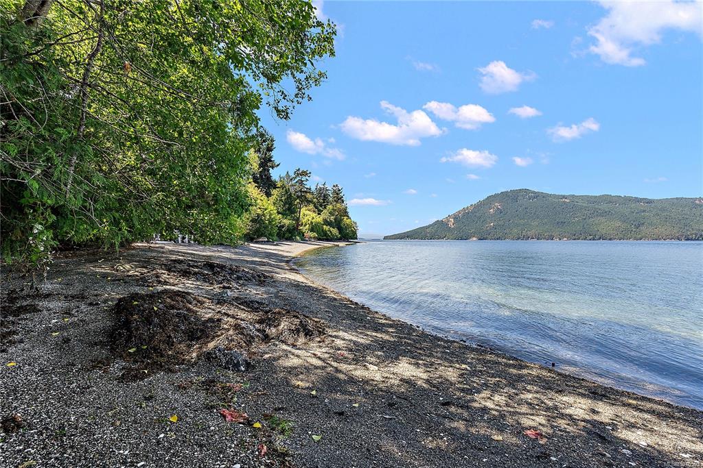 1356 Lands End Rd, 1040595, BC,