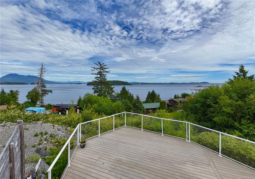 1073 Fifth Ave, 1040598, BC,